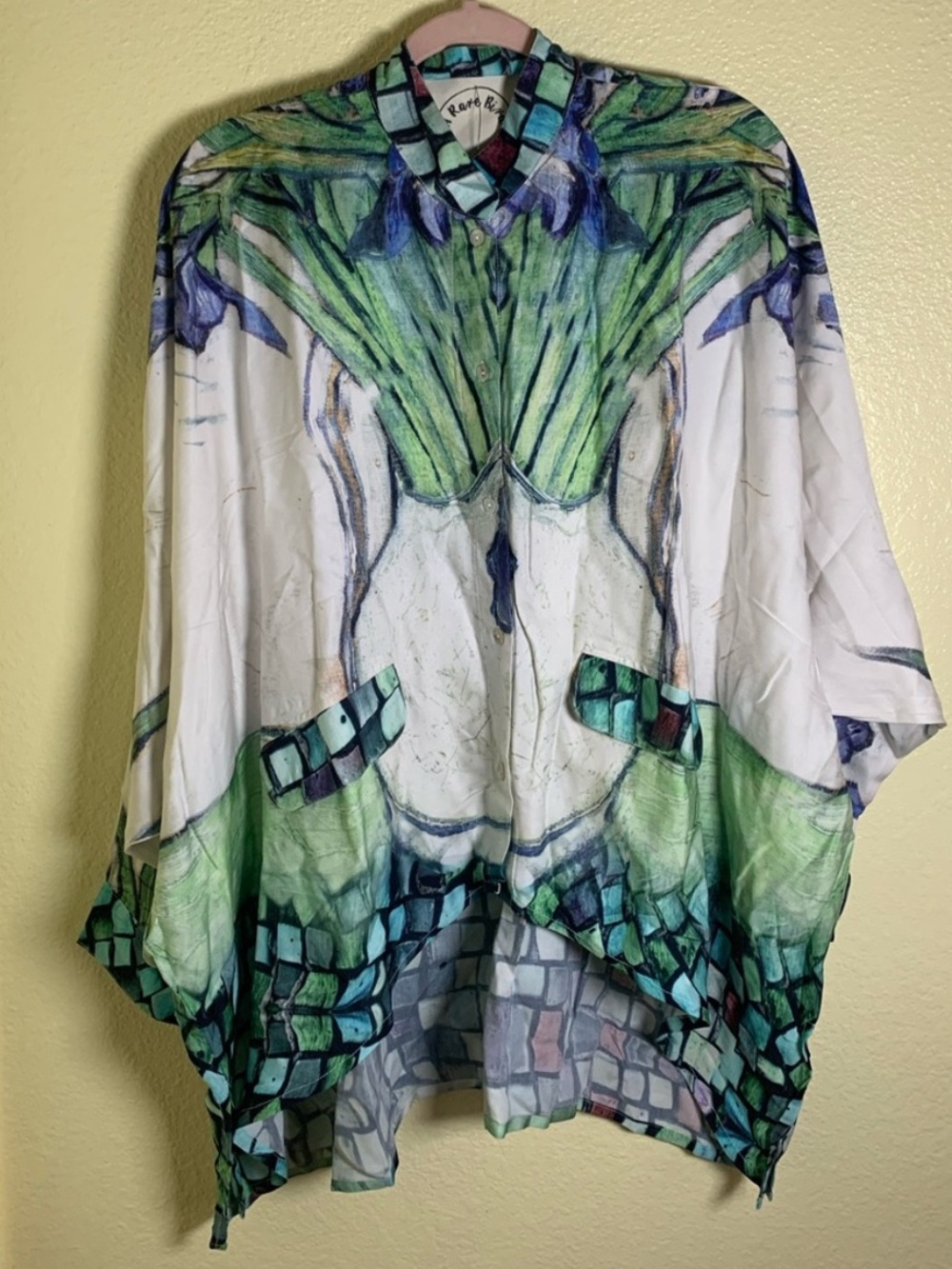 NWOT A Rare Bird Artistic Green & Blue Mirrored Print Button-Down Shirt, Size M